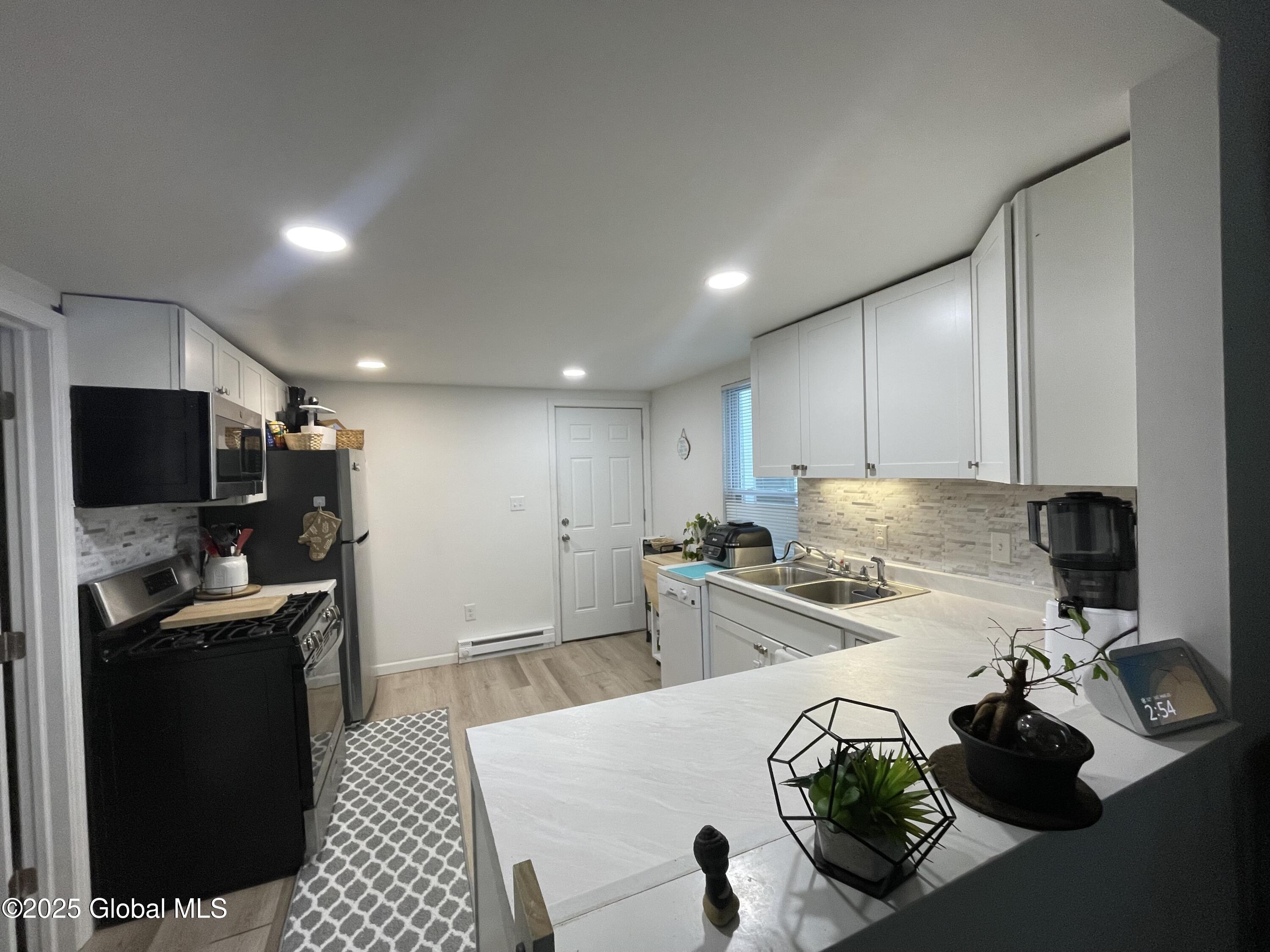 934 Broadway Rensselaer, NY 12144 - Photo 11 of 16 2nd Floor Kitchen