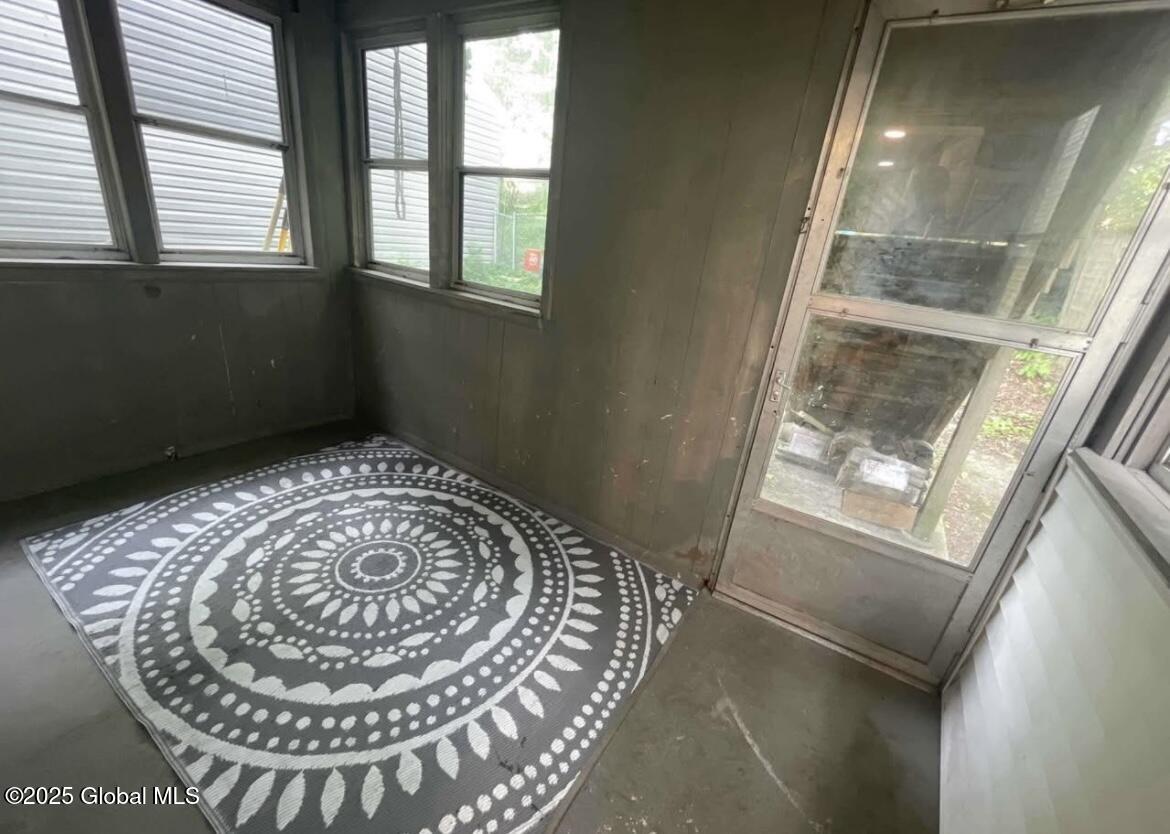 934 Broadway Rensselaer, NY 12144 - Photo 7 of 16 1st Floor Porch