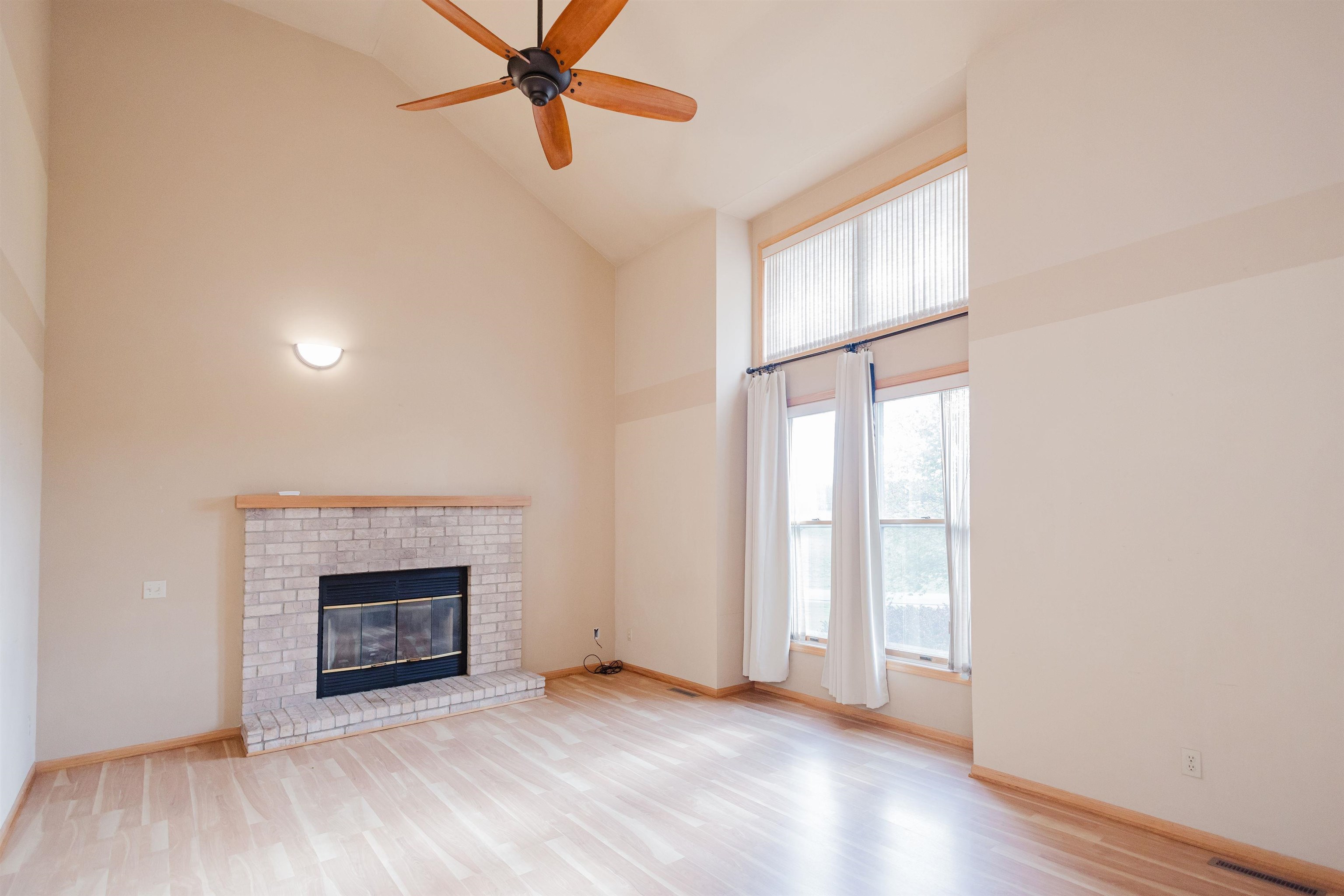 3235 Lehner Road Dodgeville, WI 53533 - Photo 5 of 41