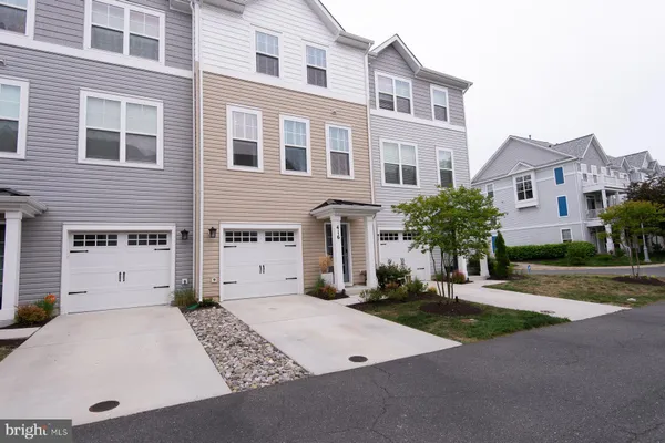 $419,900 | 416 South Seaway Court, Unit 142, Cambridge, MD 21613