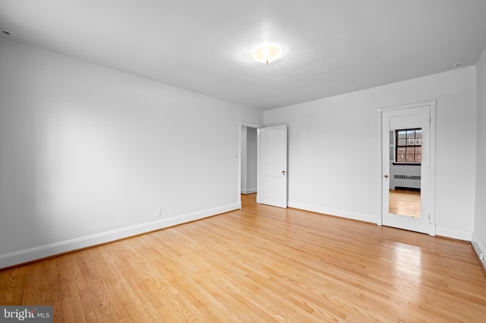 111 Dunkirk Road Baltimore, MD 21212 - Photo 12 of 27 Primary bedroom