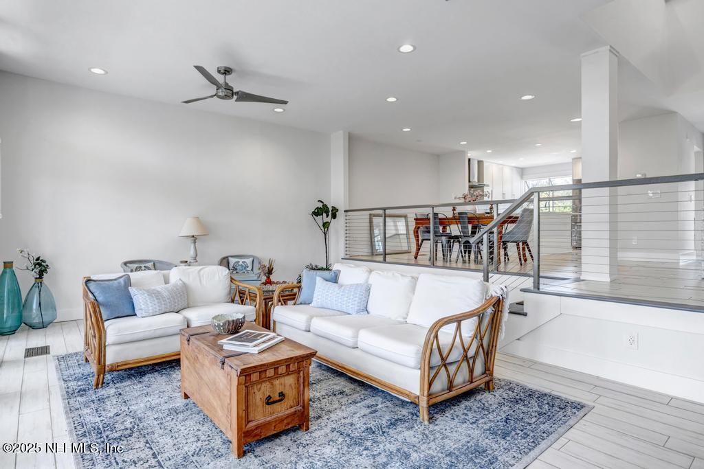 2325 Seminole Road Atlantic Beach, FL 32233 - Photo 15 of 60 2325 Seminole Rd-open living area