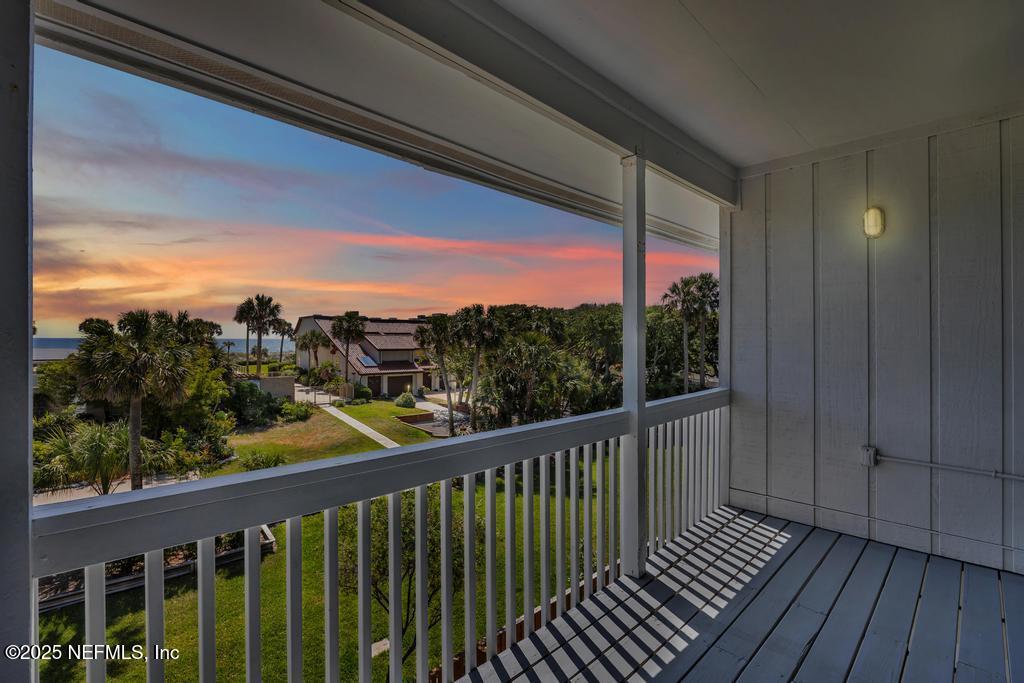2325 Seminole Road Atlantic Beach, FL 32233 - Photo 53 of 60 2325 Seminole Rd evening view