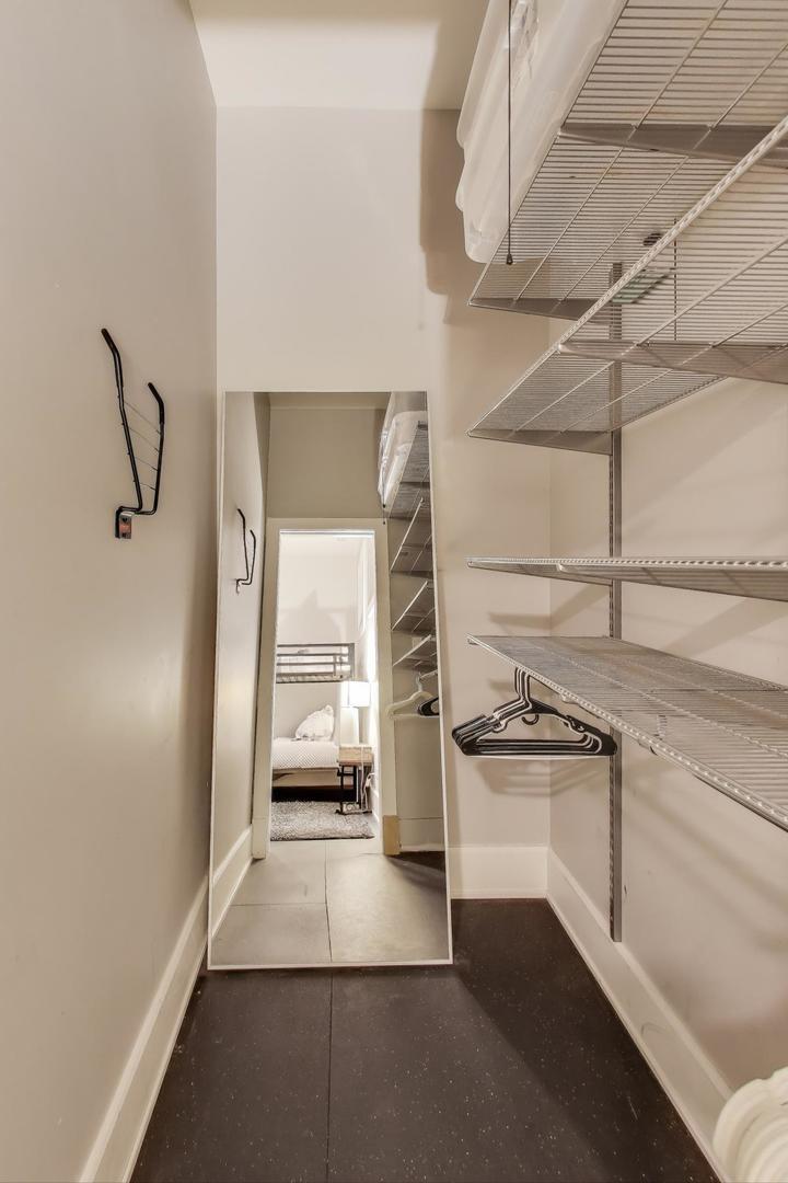 1856 West Huron Street Chicago, IL 60622 - Photo 54 of 65