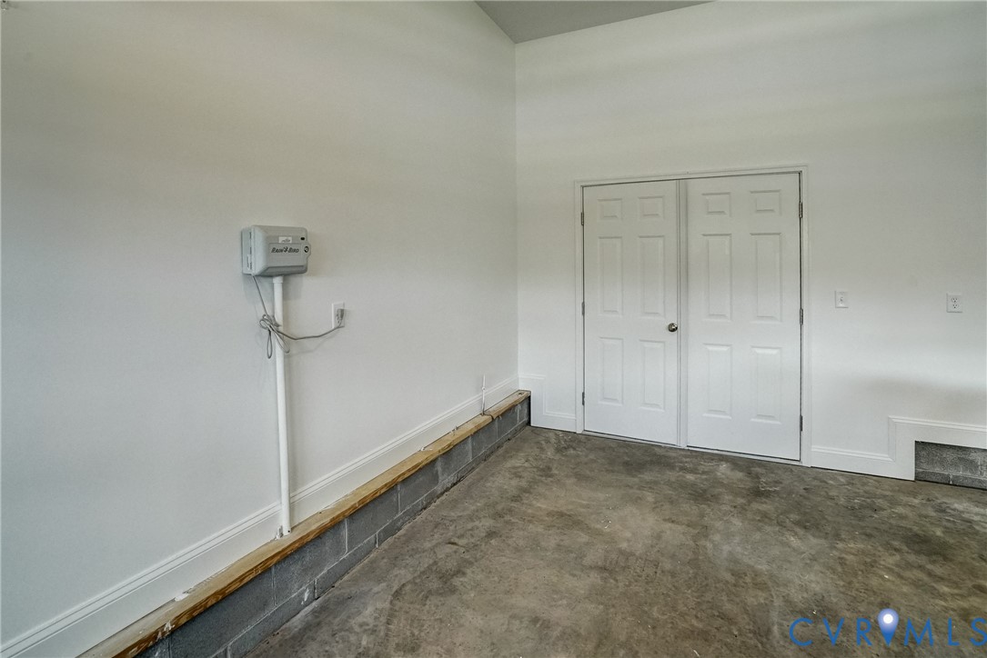 119 Thorncliff Road Ashland, VA 23005 - Photo 26 of 30 a view of an empty room