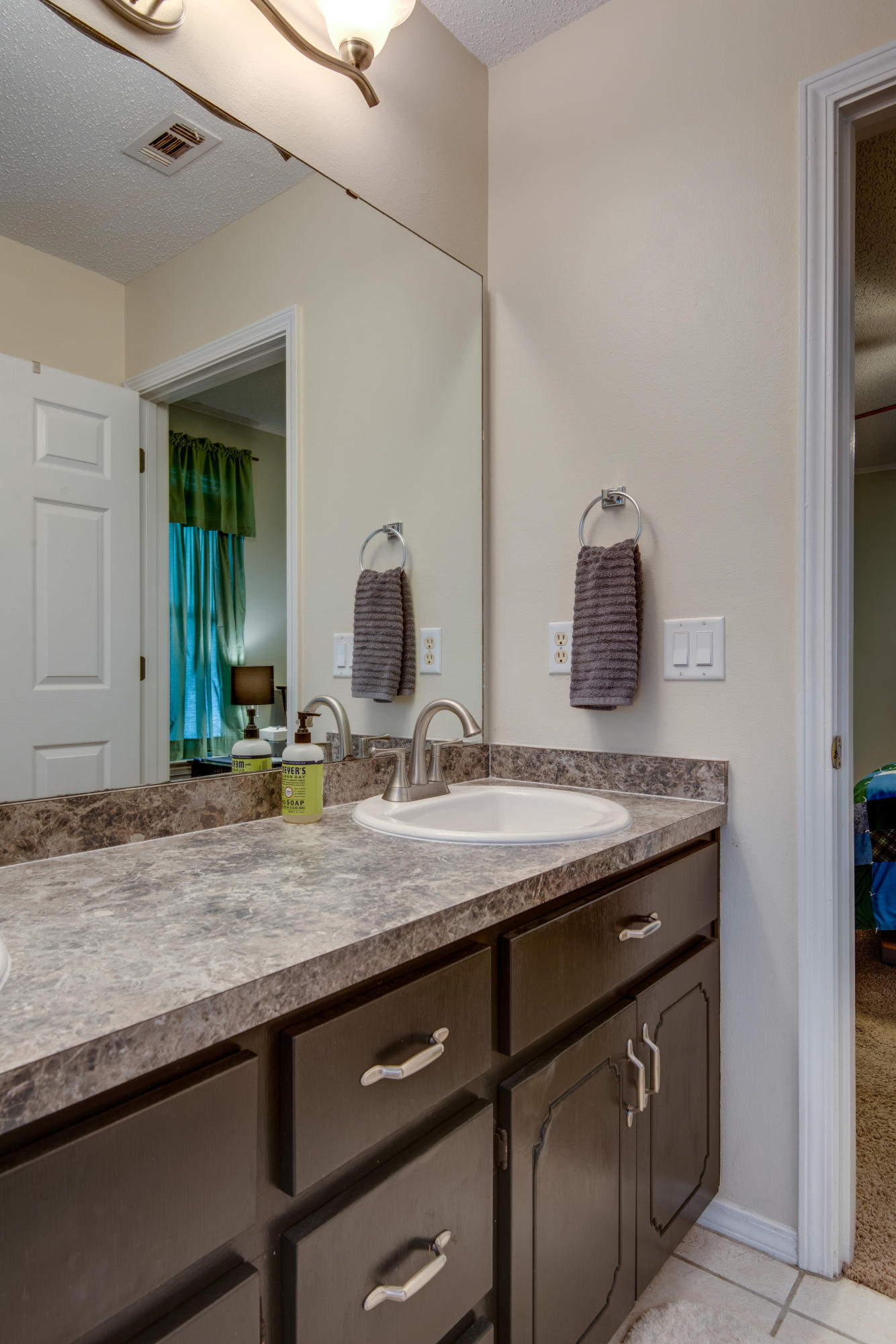 128 Menzel Street Valparaiso, FL 32580 - Photo 20 of 28 qk1911201-2025