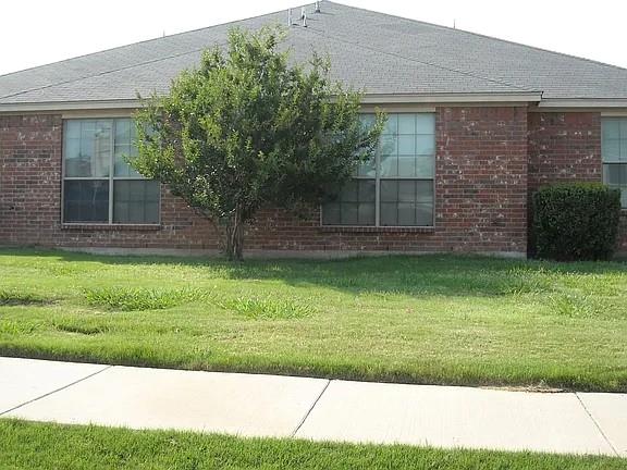 2119 Ragland Road Mansfield, TX 76063 - Photo 4 of 5
