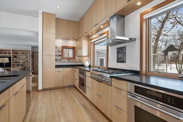 $1,699,000 | 26403 North Farwell Road, Mettawa, IL 60045