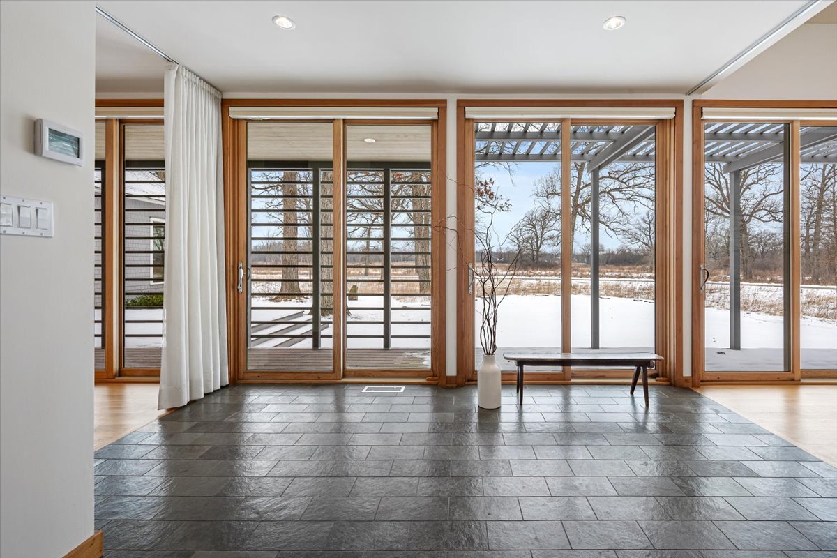 26403 North Farwell Road Mettawa, IL 60045 - Photo 3 of 44