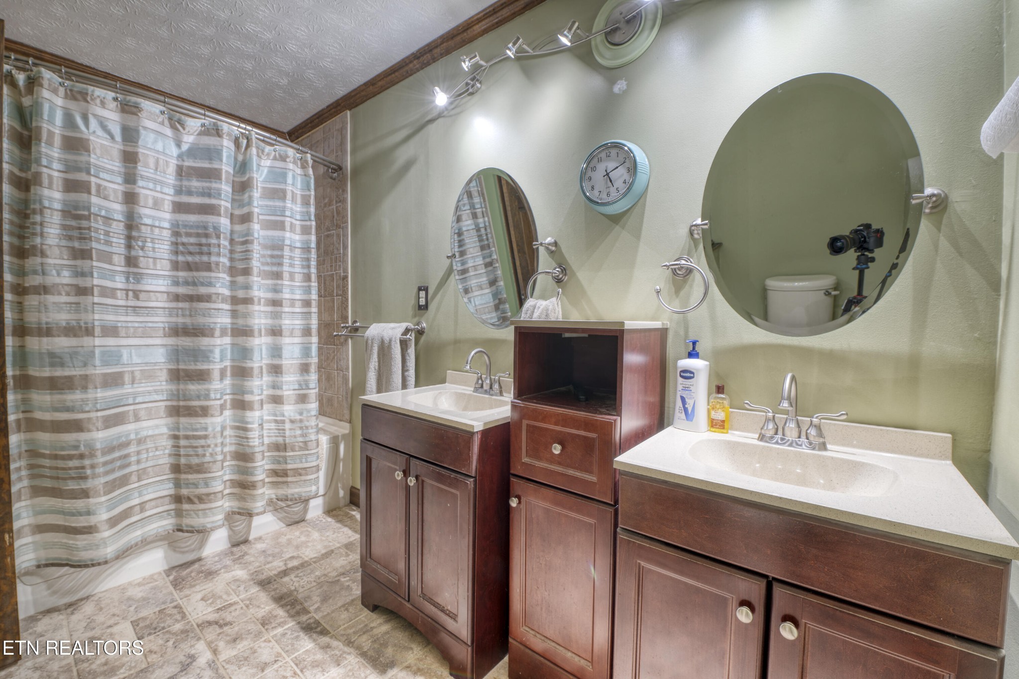 2226 Holt Town Road Newport, TN 37821 - Photo 38 of 60 Gallery Image 38