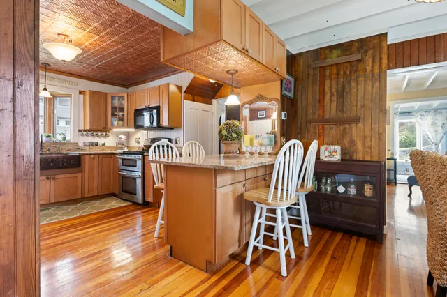 $925,000 | 46 Ryefield Street, Portland, ME 04108