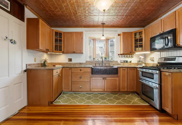 $925,000 | 46 Ryefield Street, Portland, ME 04108