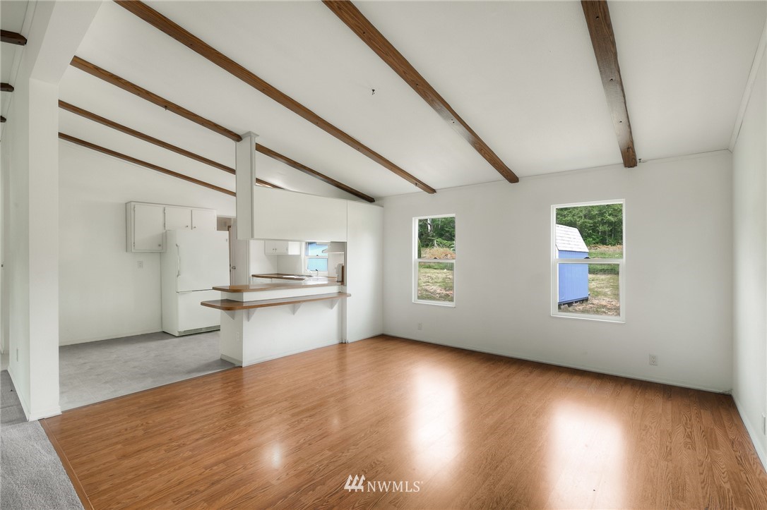 6255 Southeast Sedgwick Road Port Orchard, WA 98366 - Photo 5 of 23 Gallery Image 5