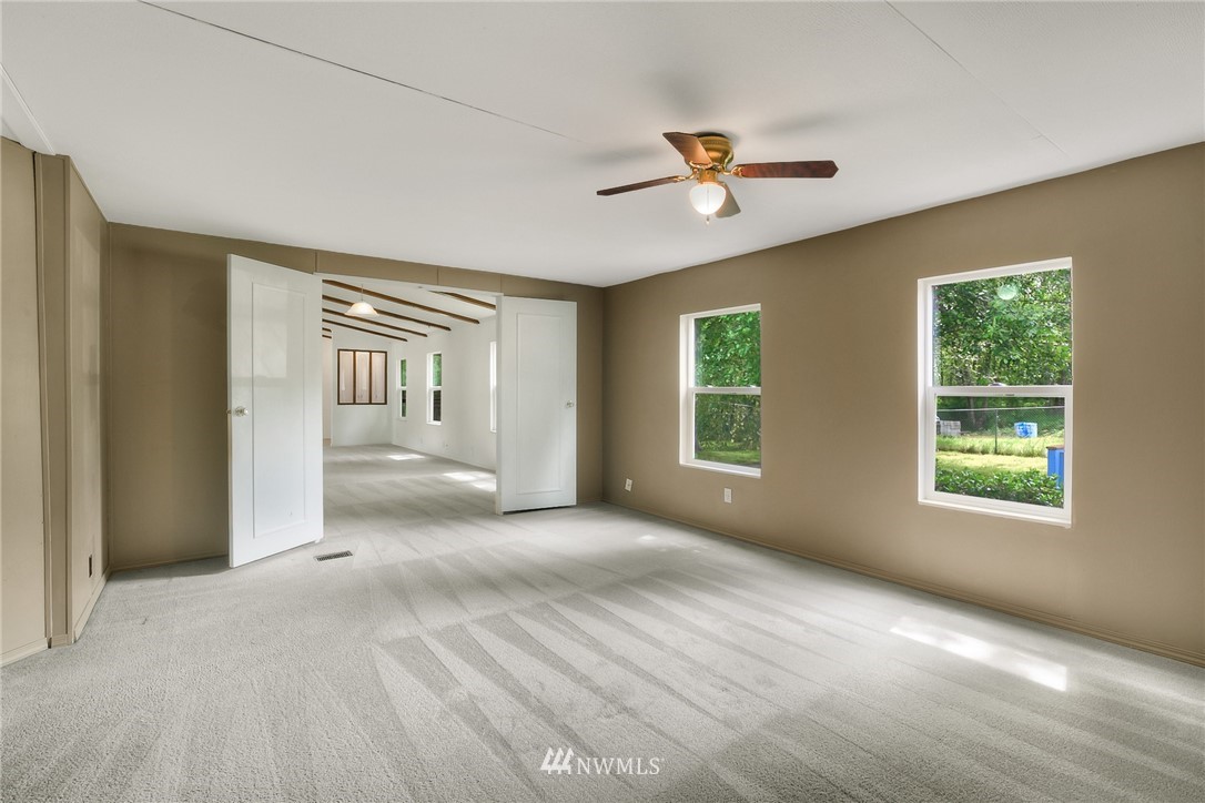 6255 Southeast Sedgwick Road Port Orchard, WA 98366 - Photo 9 of 23 Gallery Image 9
