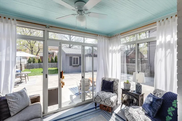 $510,000 | 240 Mc Kinley Avenue, Grosse Pointe, MI 48236