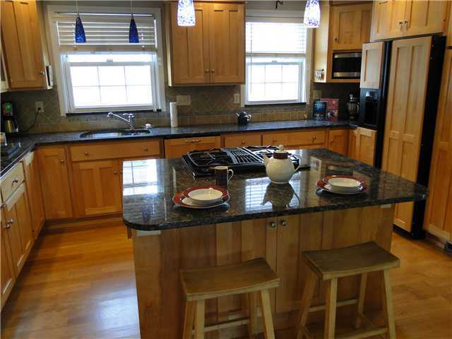 2735 Kent Road Columbus, OH 43221 - Photo 2 of 20 Gallery Image 2