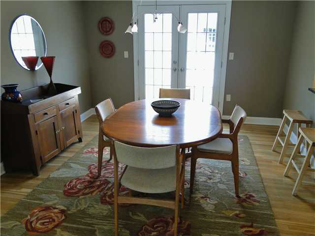 2735 Kent Road Columbus, OH 43221 - Photo 5 of 20 Gallery Image 5