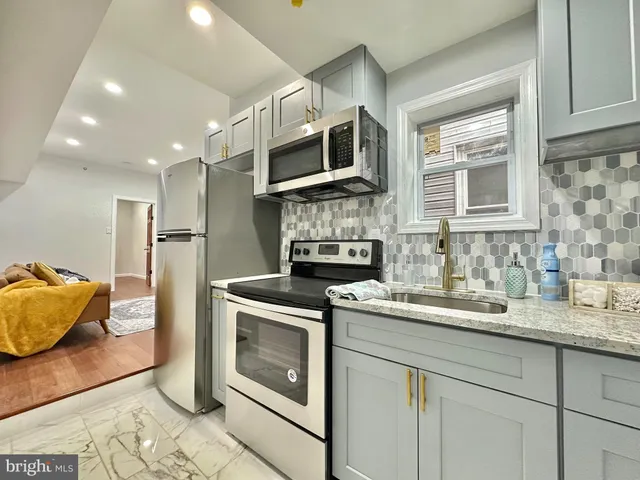 $1,200 | 2224 North 20th Street, Unit 2, Philadelphia, PA 19132