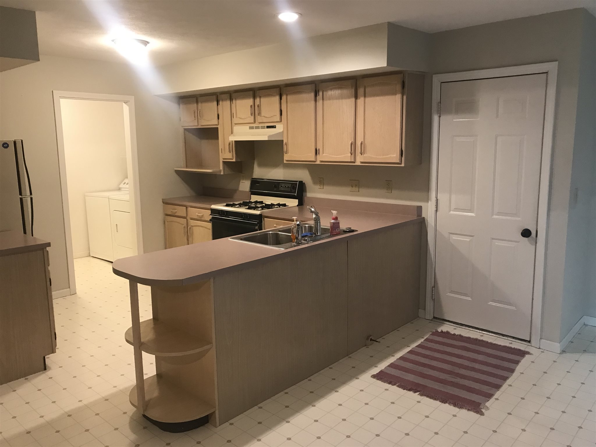 1041 Johnson Road South Bend, IN 46614 - Photo 3 of 27 Gallery Image 3