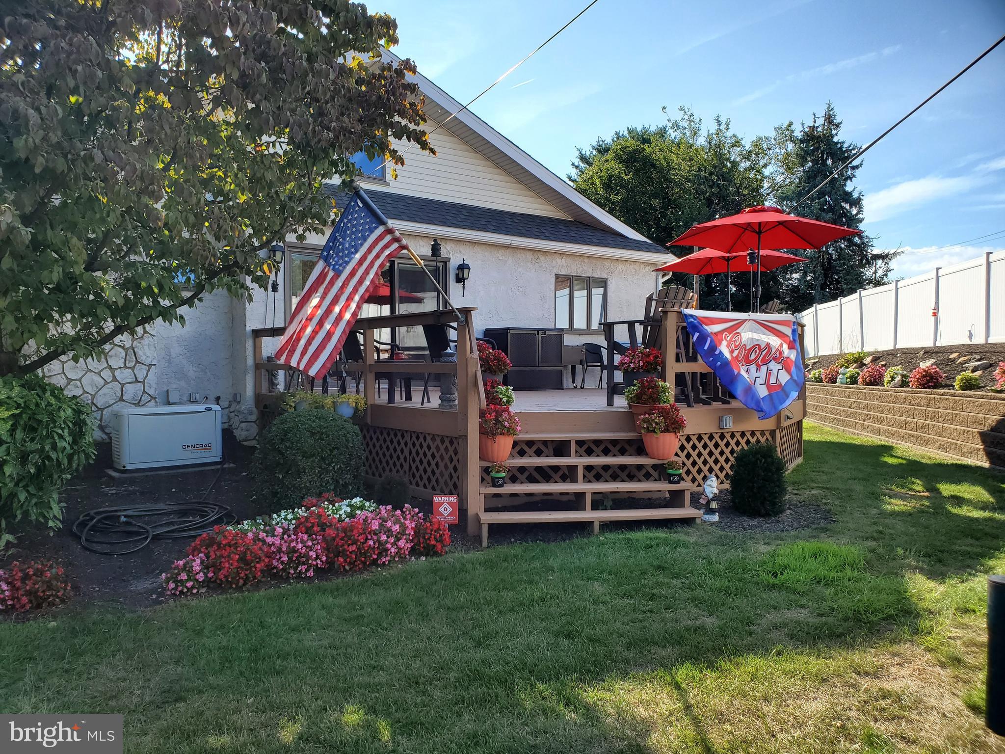 4 Columbus Avenue Havertown, PA 19083 - Photo 4 of 27 Great deck for entertaining
