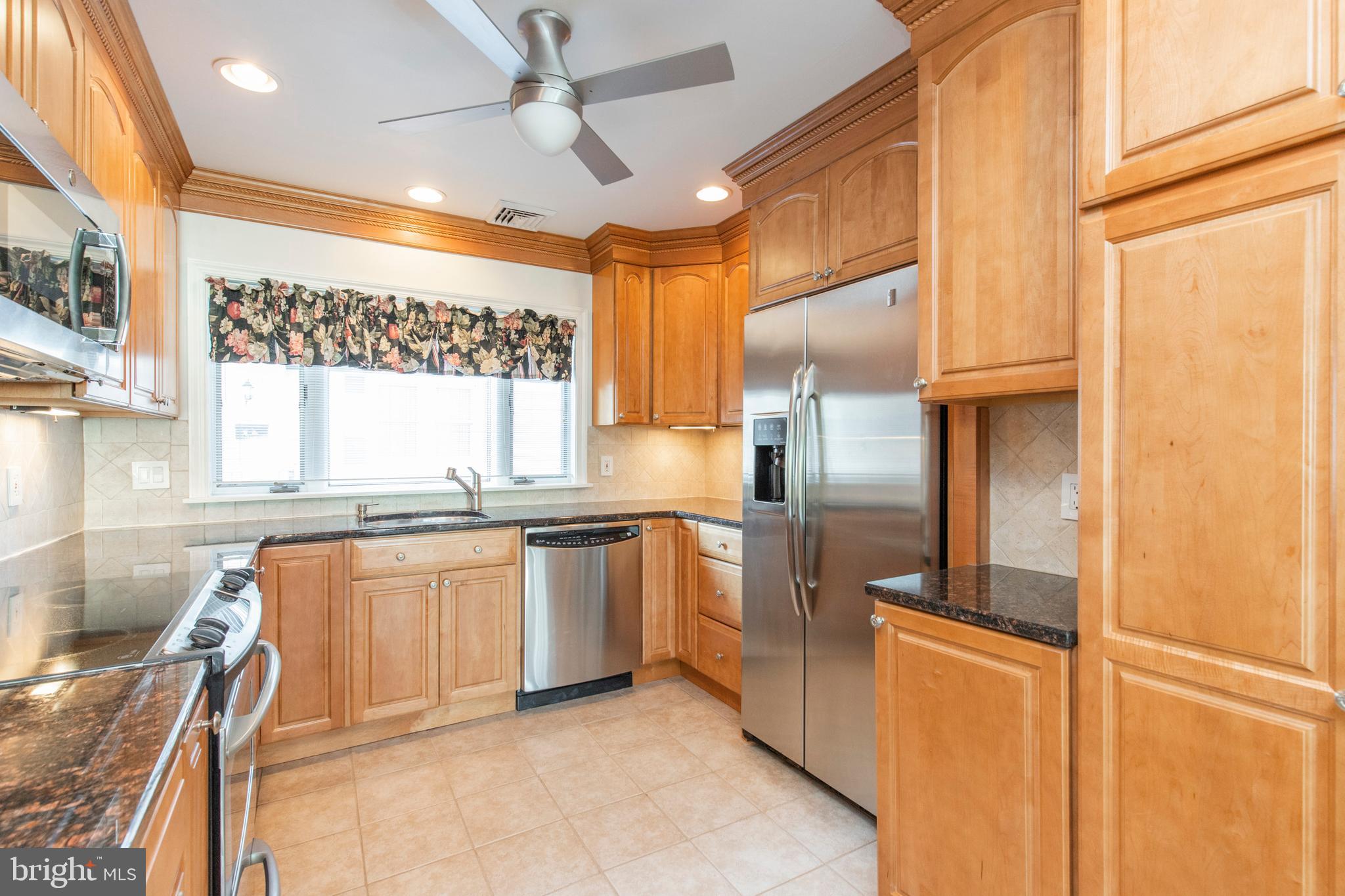 4 Columbus Avenue Havertown, PA 19083 - Photo 7 of 27 Kitchen