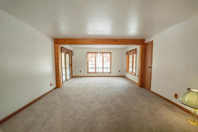 $400,000 | 2763 2nd, Oxford, WI 53952