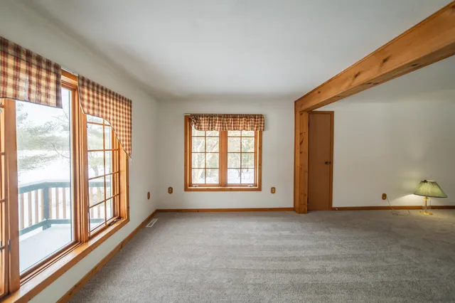 $400,000 | 2763 2nd, Oxford, WI 53952