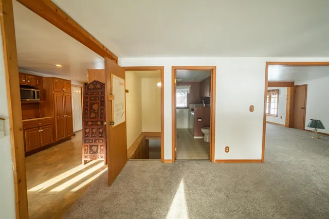 $400,000 | 2763 2nd, Oxford, WI 53952