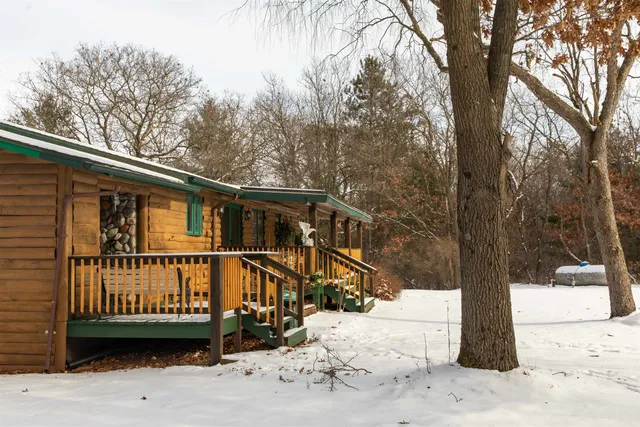 $400,000 | 2763 2nd, Oxford, WI 53952