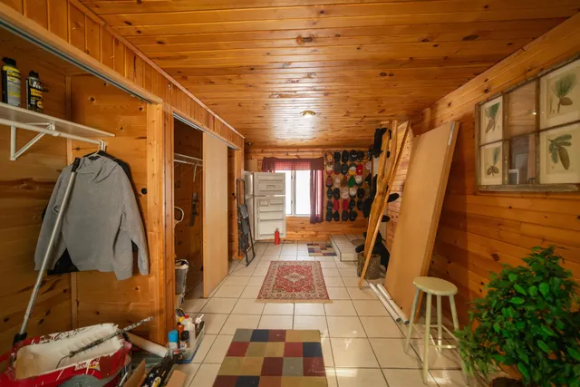 $400,000 | 2763 2nd, Oxford, WI 53952