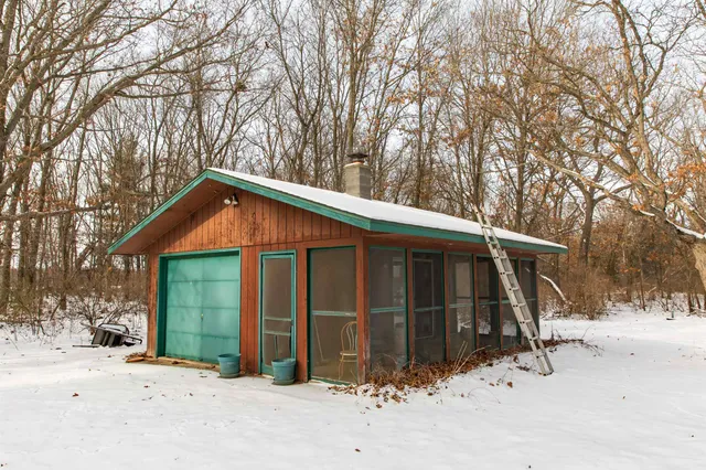 $400,000 | 2763 2nd, Oxford, WI 53952