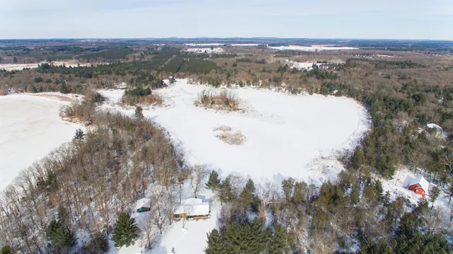 $400,000 | 2763 2nd, Oxford, WI 53952