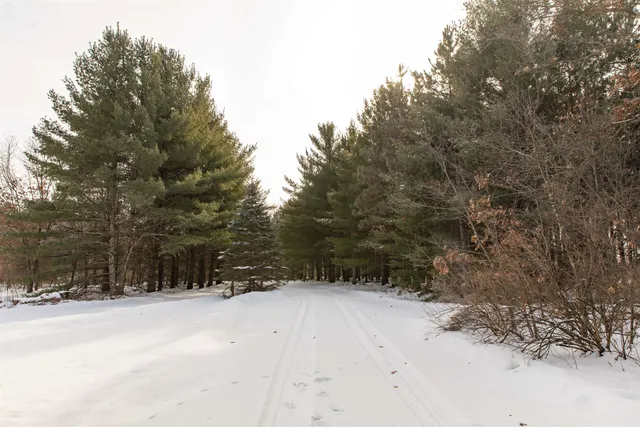 $400,000 | 2763 2nd, Oxford, WI 53952