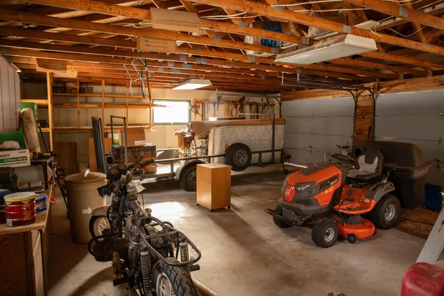 $400,000 | 2763 2nd, Oxford, WI 53952