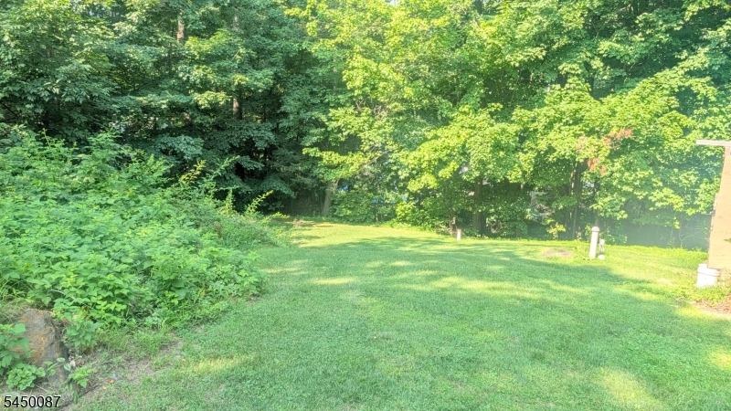 31 Hewitt Road West Milford, NJ 07421 - Photo 8 of 22