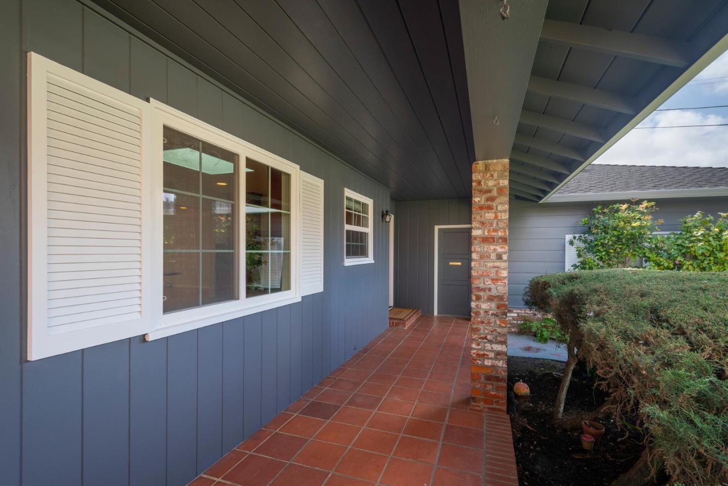 655 Barneson Avenue San Mateo, CA 94402 - Photo 3 of 25