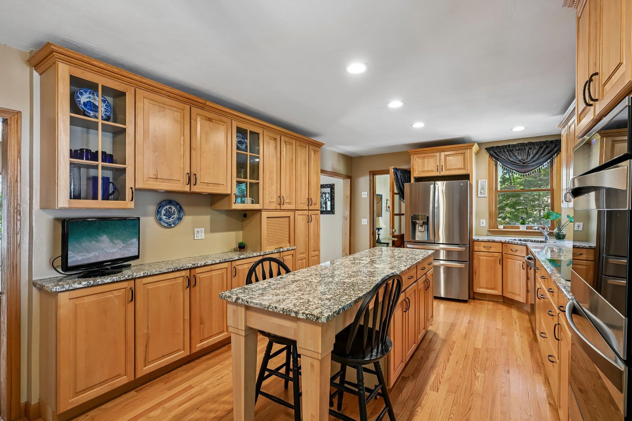 76 Holts Point Road Hampstead, NH 03841 - Photo 20 of 56