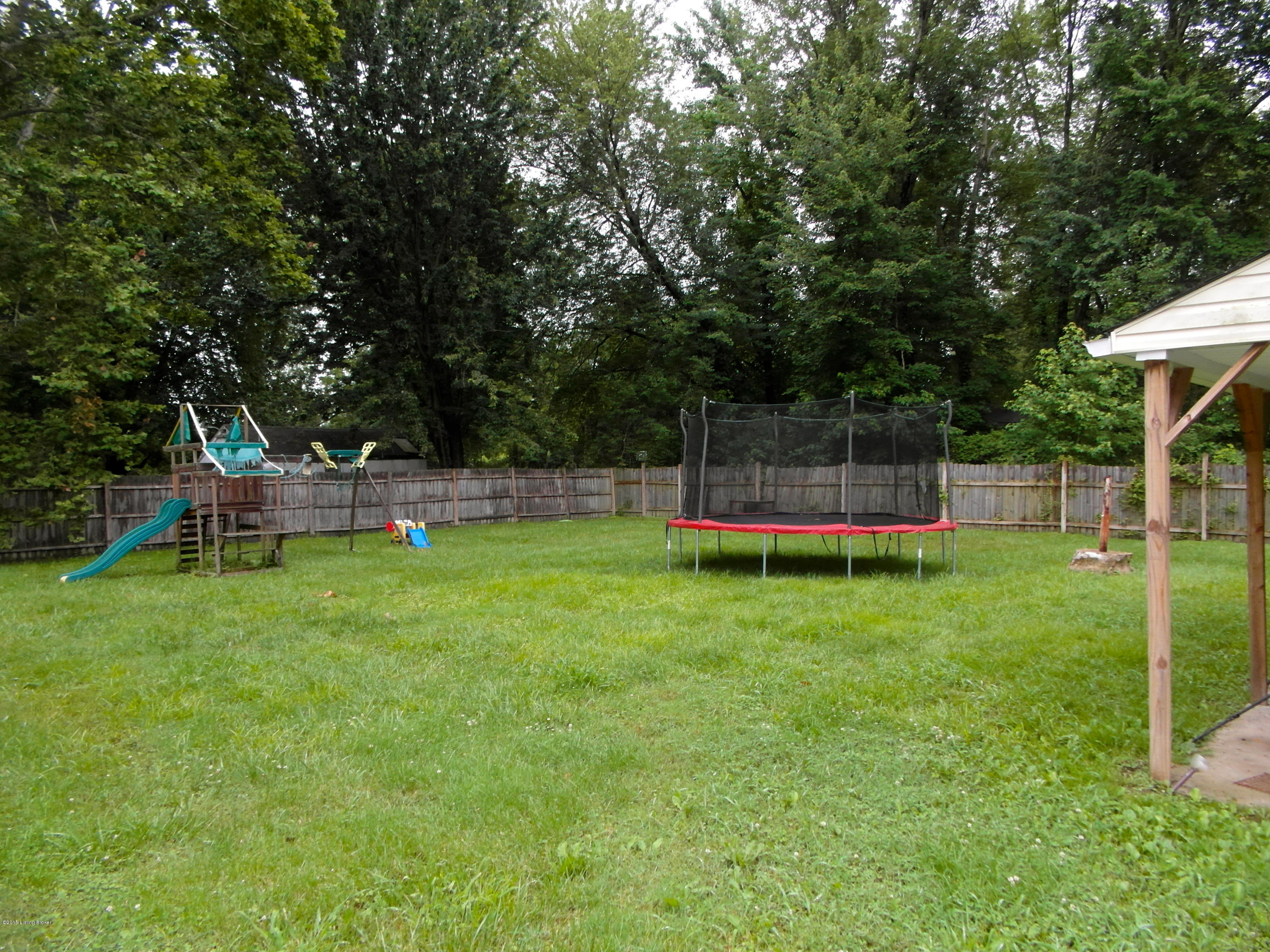 1620 Rangeland Road Louisville, KY 40219 - Photo 7 of 30 7