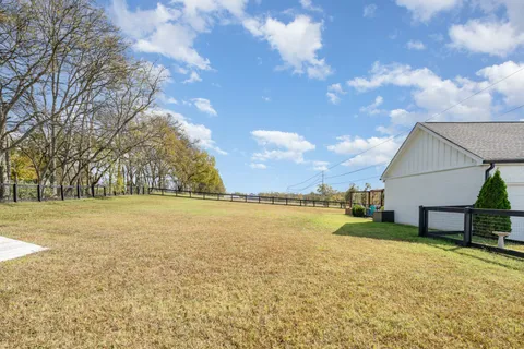 $677,400 | 794 Brights Lane, Gallatin, TN 37066