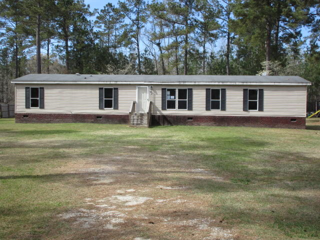 1086 Mendel Rivers Road Bonneau, SC 29431 - Photo 1 of 7 IMG_3541