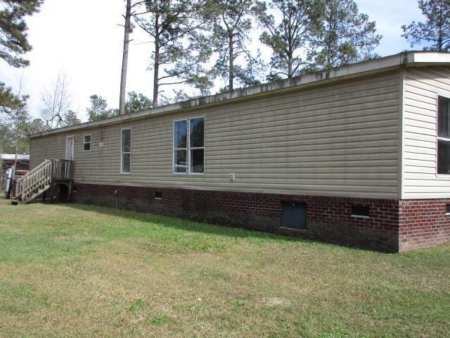 1086 Mendel Rivers Road Bonneau, SC 29431 - Photo 7 of 7 IMG_3550