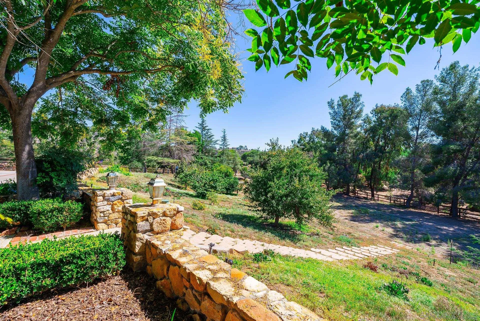 14574 Millards Road Poway, CA 92064 - Photo 57 of 75 a picture of yard