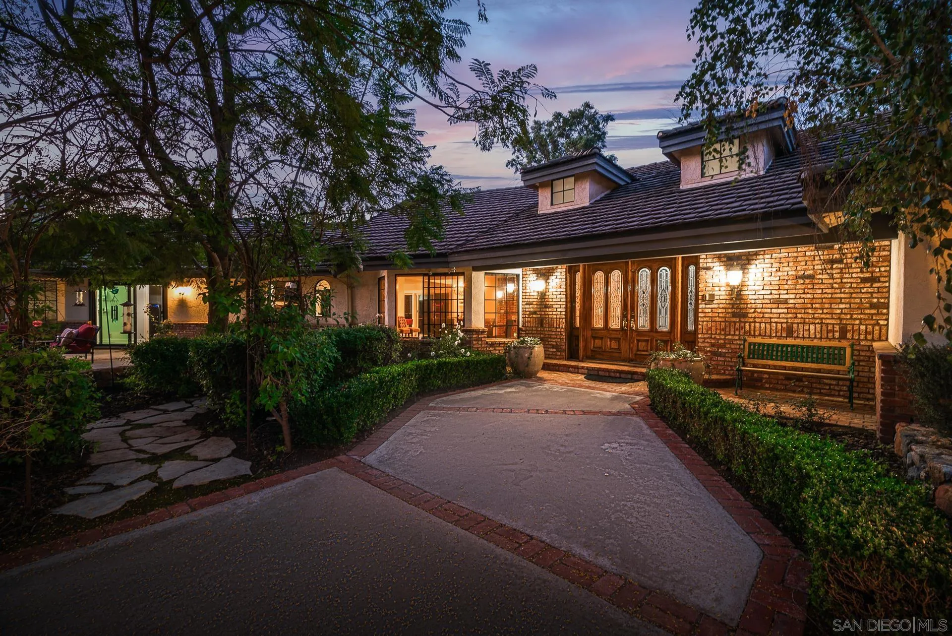 14574 Millards Road Poway, CA 92064 - Photo 10 of 75