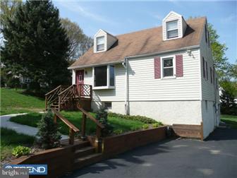 22 Woodview Road Malvern, PA 19355 - Photo 1 of 12 Exterior Front