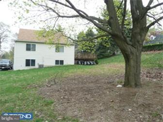 22 Woodview Road Malvern, PA 19355 - Photo 12 of 12 Exterior Back