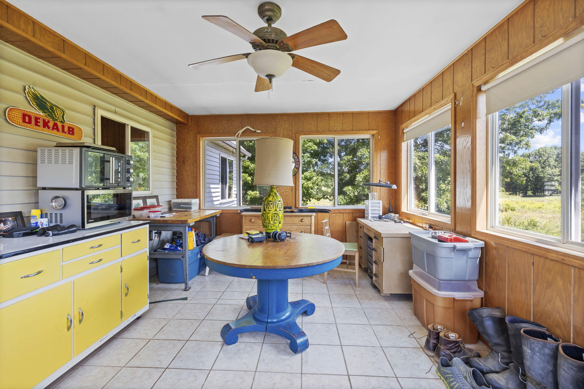 19785 South Lakeside Road New Buffalo, MI 49117 - Photo 29 of 30 Sun Porch