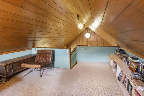 $435,000 | 19785 South Lakeside Road, New Buffalo, MI 49117