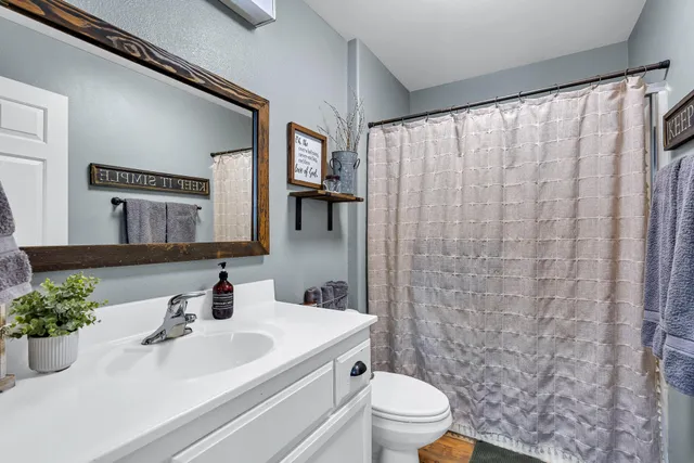 $1,150,000 | 42048 Wilcox Road, Hat Creek, CA 96040