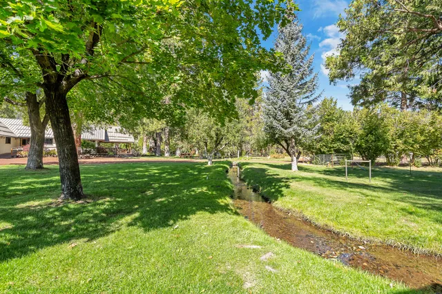$1,150,000 | 42048 Wilcox Road, Hat Creek, CA 96040