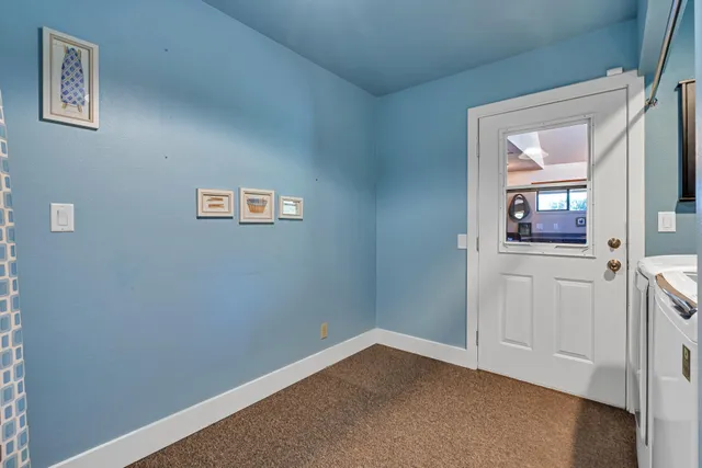 $1,150,000 | 42048 Wilcox Road, Hat Creek, CA 96040